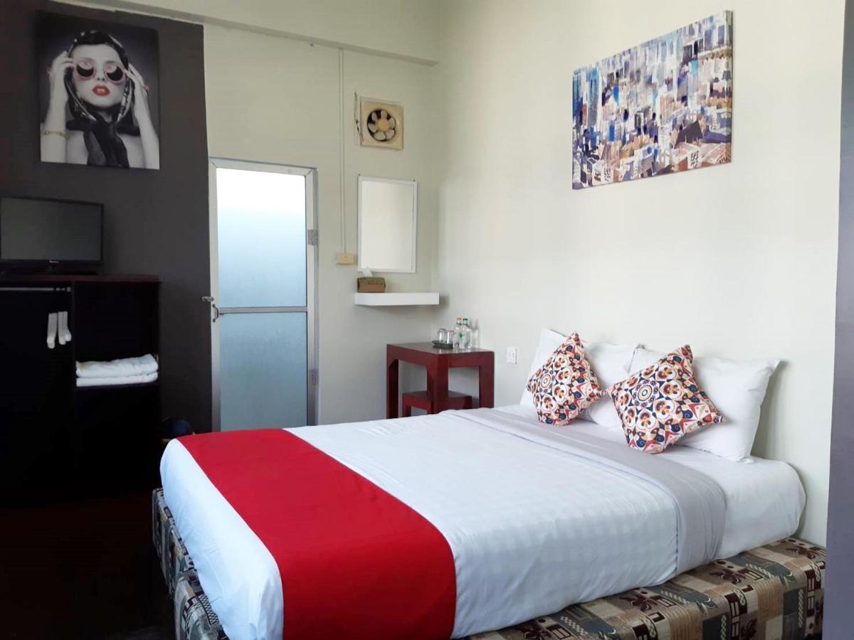 Born Guest House Chiang Mai Zewnętrze zdjęcie