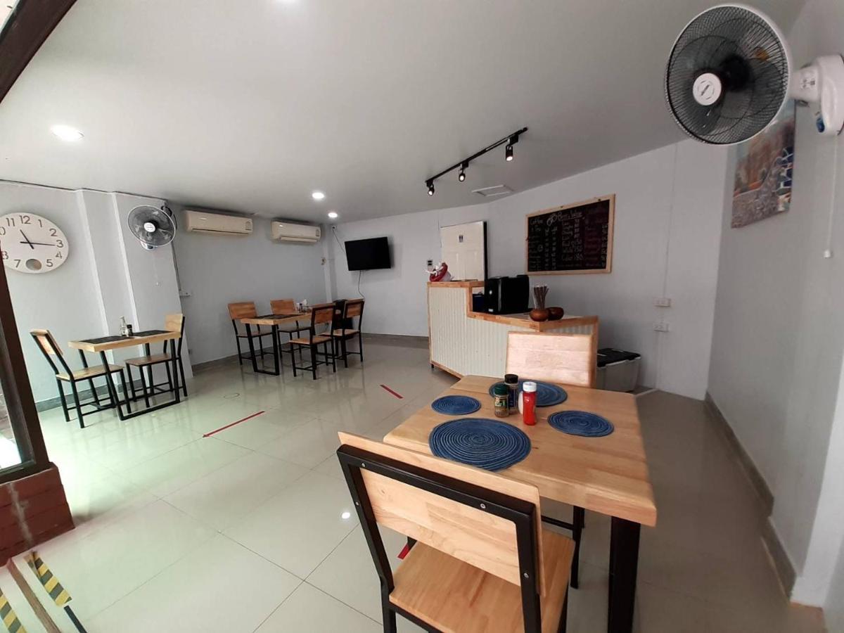 Born Guest House Chiang Mai Zewnętrze zdjęcie