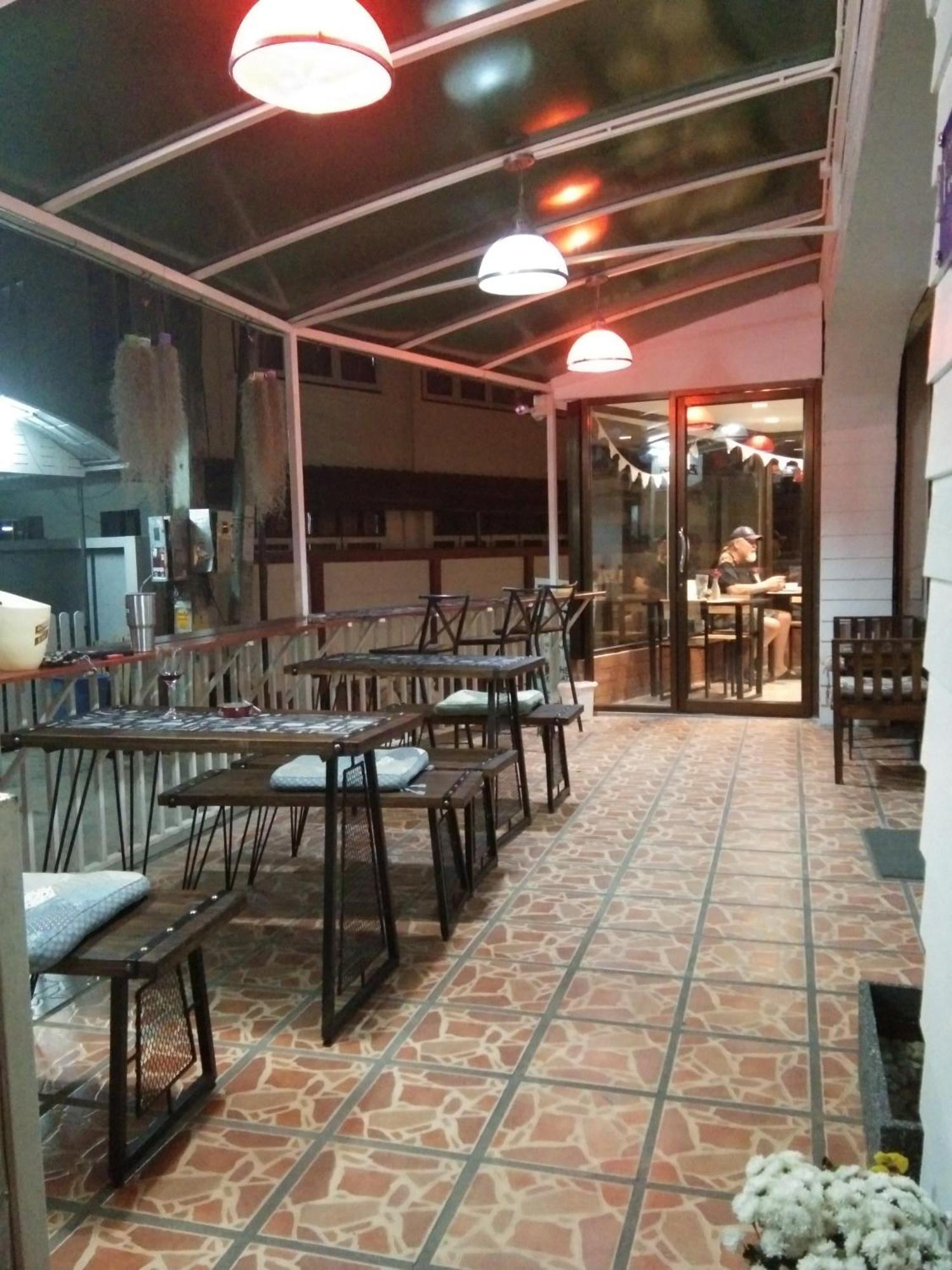 Born Guest House Chiang Mai Zewnętrze zdjęcie